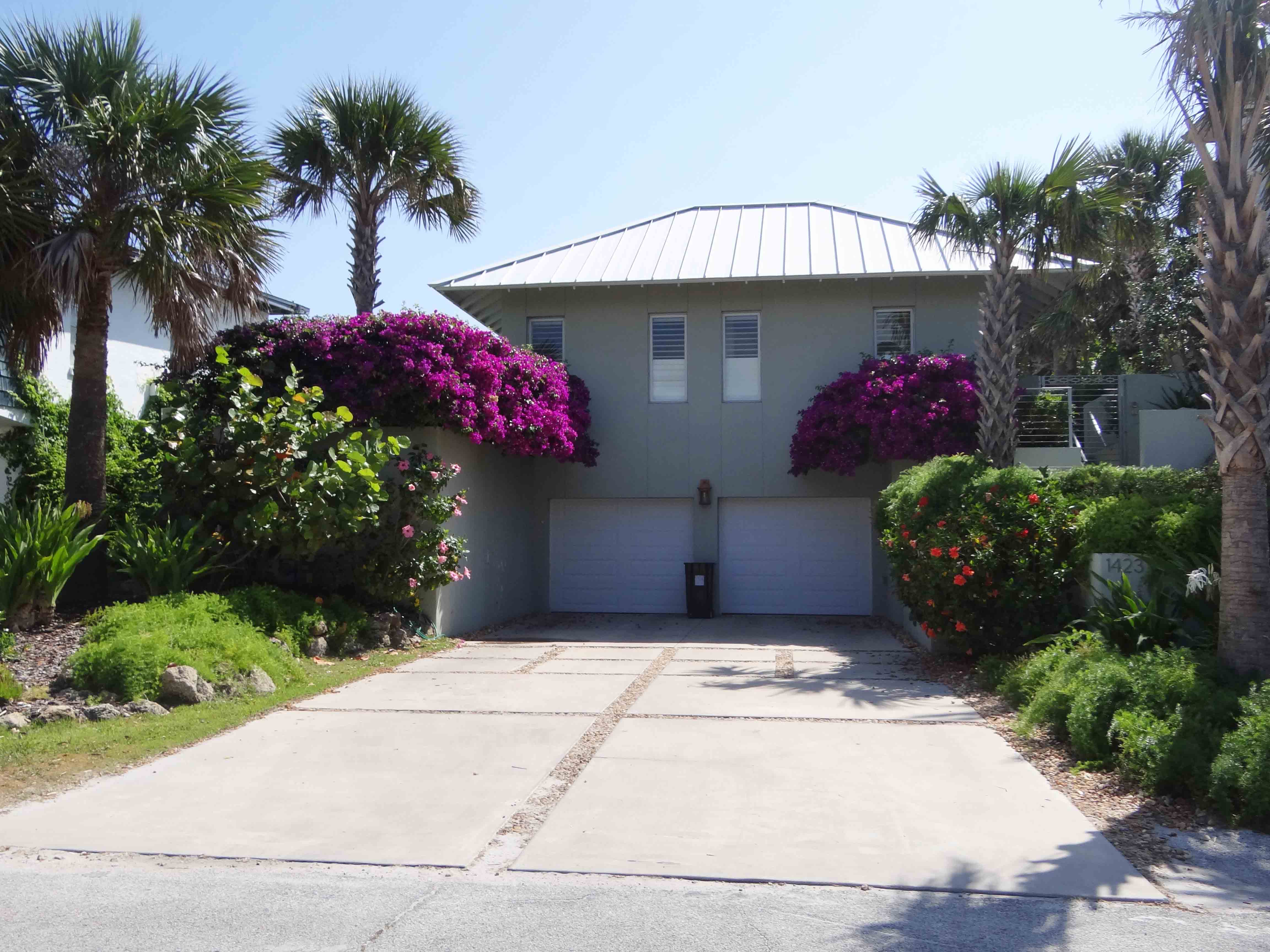Beachside Gardens, LLC - Beachside Home Facing West